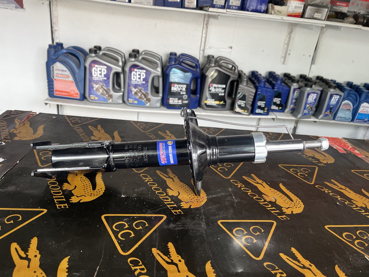 Shock Absorber KF3340087 — angle 4